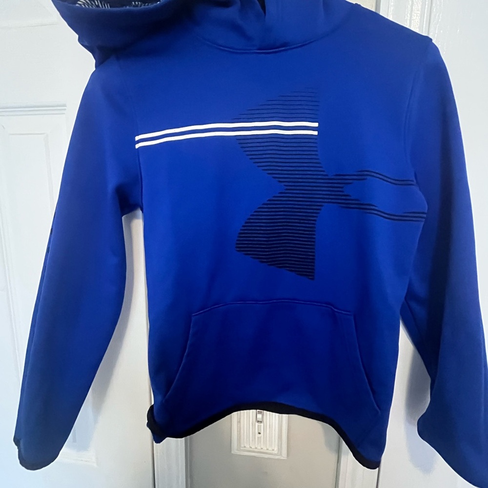 YMD  Under Armour hoodie
